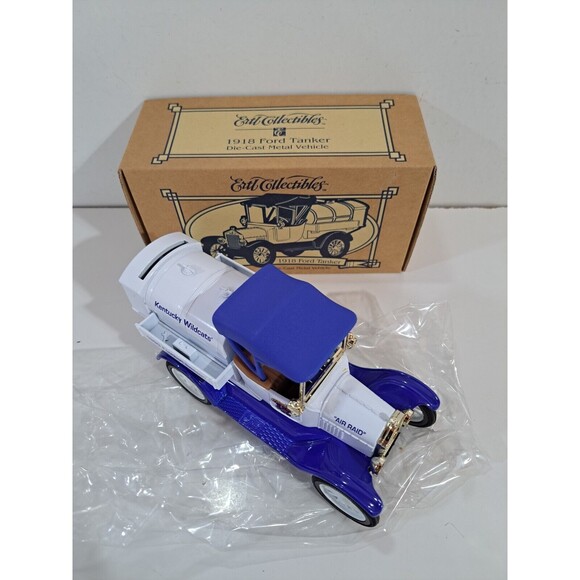 Ertl 19659 1:25 Diecast University of Kentucky (UK) 1918 Ford Tanker w/box
